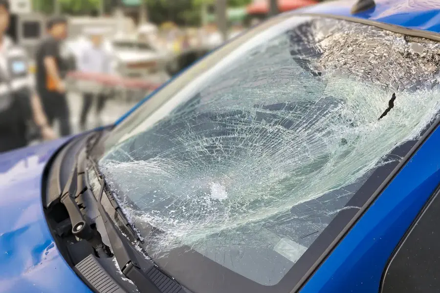 What To Expect During A Windshield Replacement El Dorado, AR